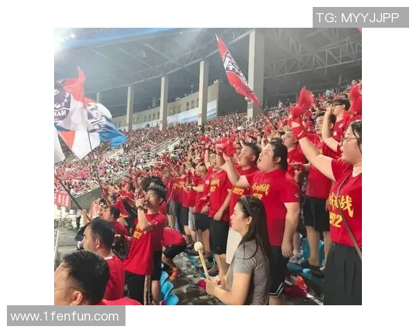 江苏苏超联赛常规赛落幕南通队荣膺冠军展现强劲实力 江苏苏超联赛常规赛落幕南通队荣膺冠军展现强劲实力