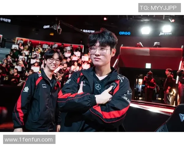 赛后评分揭晓T1全员表现出色Faker获评98分引发热议 赛后评分揭晓T1全员表现出色Faker获评98分引发热议