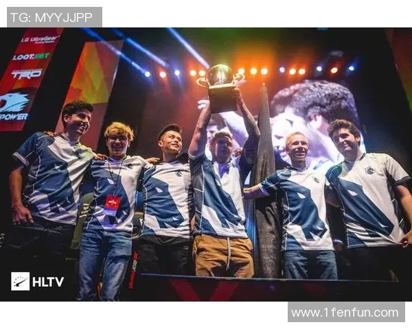 实力与策略的较量CSGO中的战术与团队合作分析